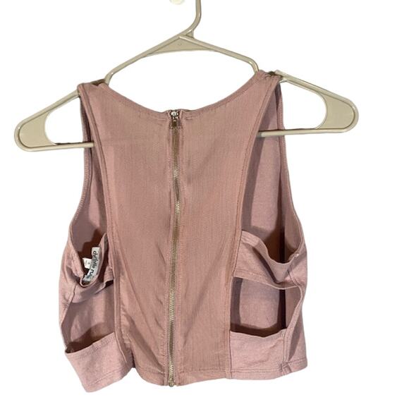 Charlotte Russe Blush Pink Sleeveless Cropped Top Women Sz S - Picture 2 of 9